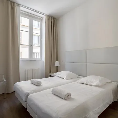 Le Jacquard Garage Lyon Centre Pour 2 A 8 Pers Appartement Buitenkant foto